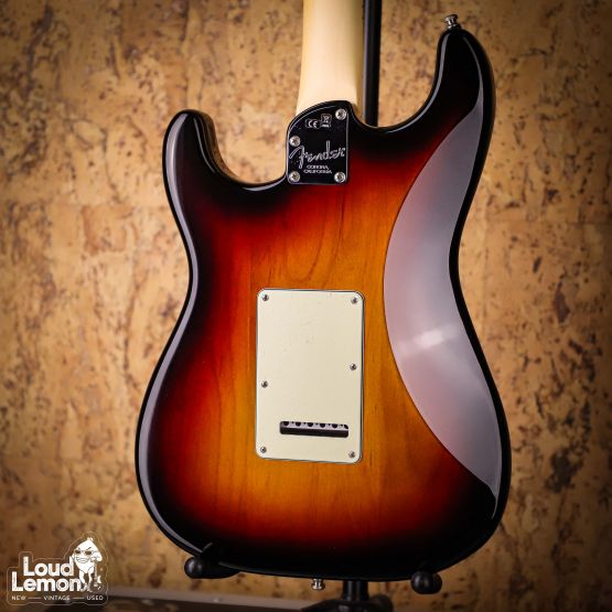 Fender American Elite Stratocaster 3-Color Sunburst 2019 USA электрогитара