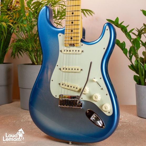 Fender American Elite Stratocaster Sky Burst Metallic 2016 USA электрогитара