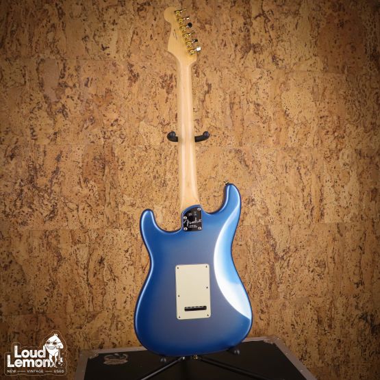 Fender American Elite Stratocaster Sky Burst Metallic 2017 USA электрогитара