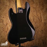 Fender American Jazz Bass Black 2001 USA бас-гитара