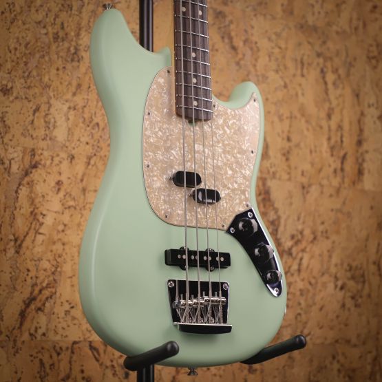 Fender American Performer Mustang Bass Satin Surf Green 2022 USA бас-гитара