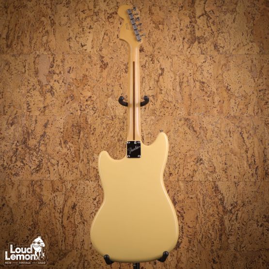 Fender American Performer Mustang Vintage White 2018 USA электрогитара