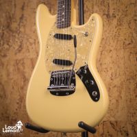 Fender American Performer Mustang Vintage White 2018 USA электрогитара