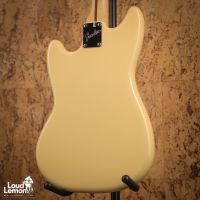 Fender American Performer Mustang Vintage White 2018 USA электрогитара