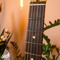 Fender American Performer Mustang Vintage White 2018 USA электрогитара