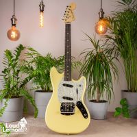 Fender American Performer Mustang Vintage White 2019 USA электрогитара