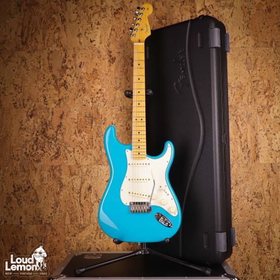 Fender American Professional II Stratocaster Miami Blue 2020 USA электрогитара