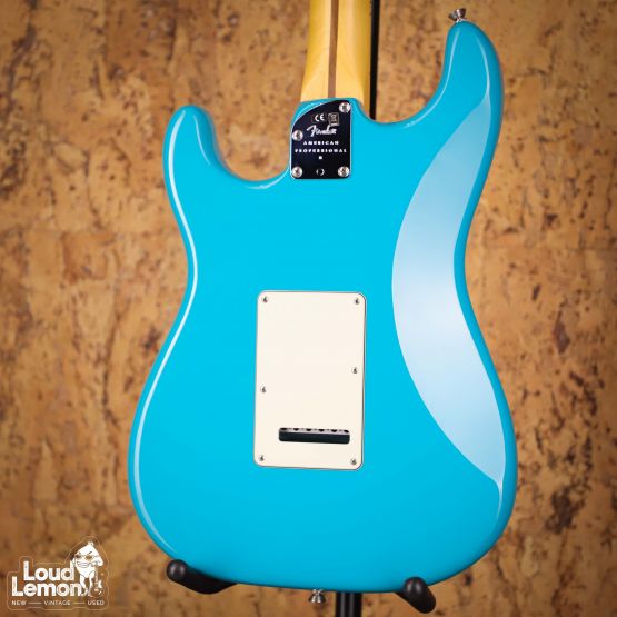 Fender American Professional II Stratocaster Miami Blue 2020 USA электрогитара