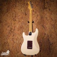 Fender American Professional II Stratocaster HSS Olympic White 2020 USA электрогитара