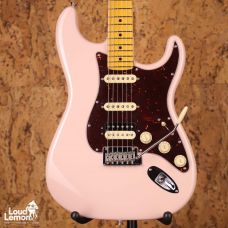 Fender American Professional II Stratocaster HSS Shell Pink 2021 USA электрогитара