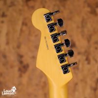 Fender American Professional II Stratocaster HSS Shell Pink 2021 USA электрогитара