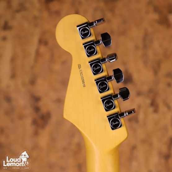 Fender American Professional II Stratocaster HSS Shell Pink 2021 USA электрогитара