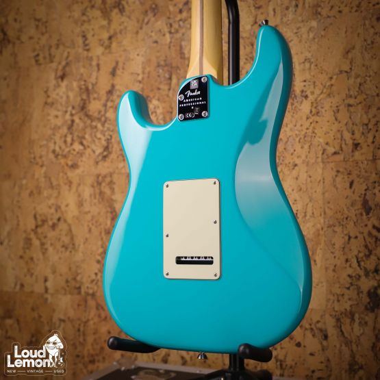 Fender American Professional II Stratocaster Miami Blue 2021 USA электрогитара