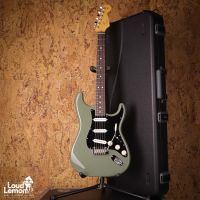 Fender American Professional Stratocaster Antique Olive 2016 USA электрогитара