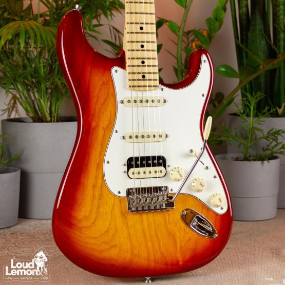 Fender American Professional Stratocaster HSS Sienna Sunburst 2018 USA электрогитара