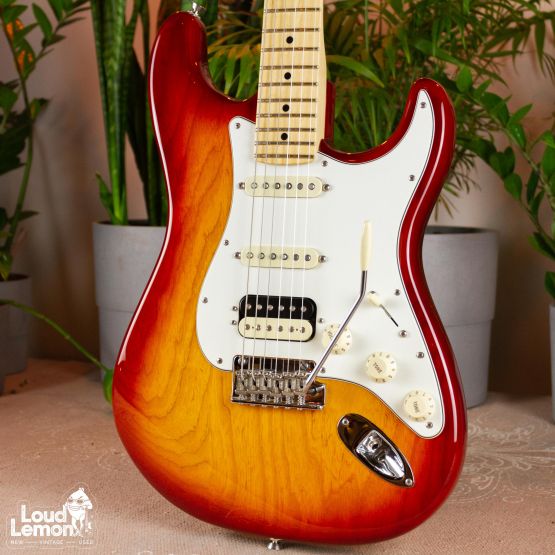Fender American Professional Stratocaster HSS Sienna Sunburst 2018 USA электрогитара
