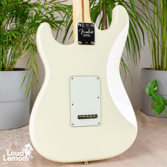 Fender American Professional Stratocaster Olympic White 2019 USA электрогитара