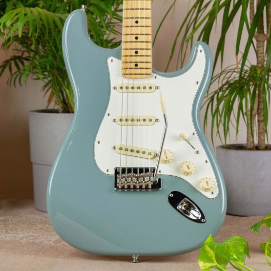 Fender American Professional Stratocaster Sonic Gray 2016 USA электрогитара