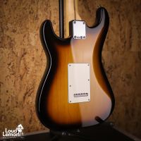 Fender American Special Stratocaster 2-Color Sunburst 2010 USA электрогитара