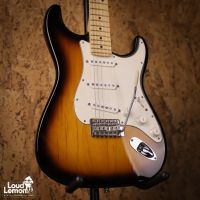 Fender American Special Stratocaster 2-Color Sunburst 2010 USA электрогитара