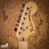 Fender American Special Stratocaster 2-Color Sunburst 2010 USA электрогитара
