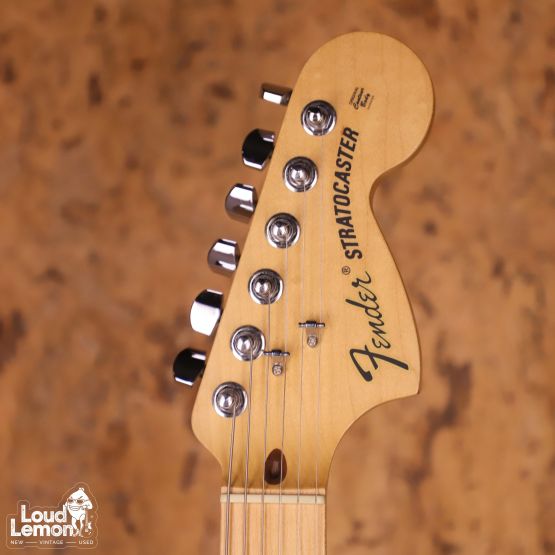 Fender American Special Stratocaster Candy Apple Red 2009 USA электрогитара