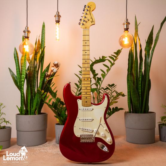 ‌Fender American Special Stratocaster Candy Apple Red 2012 USA электрогитара