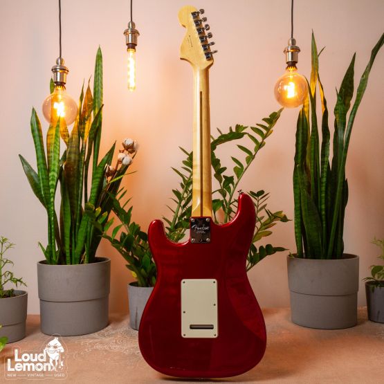 ‌Fender American Special Stratocaster Candy Apple Red 2012 USA электрогитара