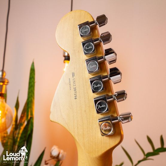 ‌Fender American Special Stratocaster Candy Apple Red 2012 USA электрогитара