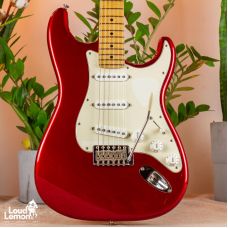 Fender American Special Stratocaster Candy Apple Red 2012 USA электрогитара