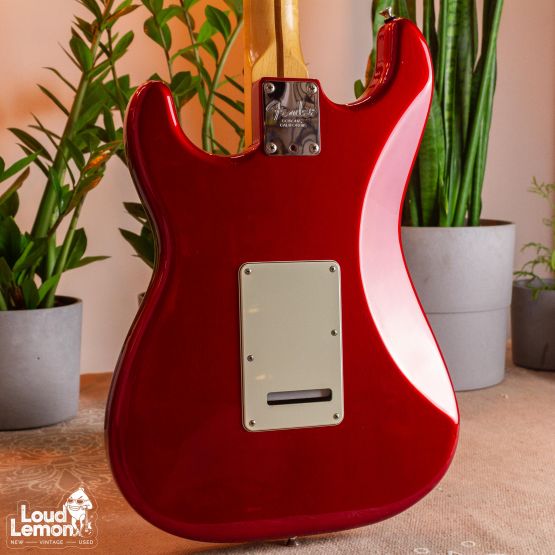 ‌Fender American Special Stratocaster Candy Apple Red 2012 USA электрогитара