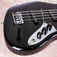 Fender American Standard Jazz Bass Black 2003 USA бас-гитара
