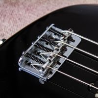 Fender American Standard Jazz Bass Black 2003 USA бас-гитара