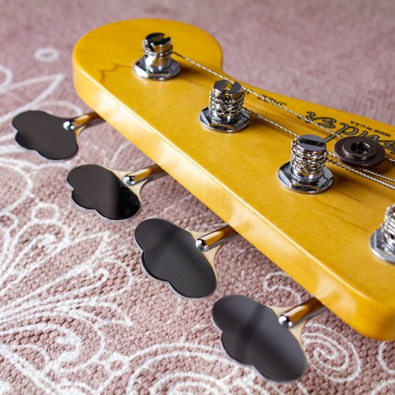 Fender American Standard Jazz Bass Black 2003 USA бас-гитара