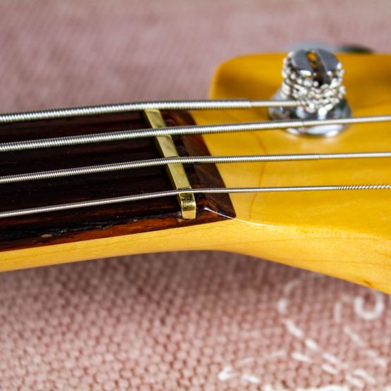 Fender American Standard Jazz Bass Black 2003 USA бас-гитара