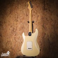 Fender American Standard Olympic White 2008 USA элекртогитара