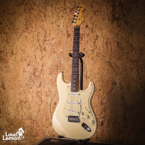 Fender American Standard Olympic White 2008 USA элекртогитара