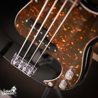 Fender American Standard Precision Bass Black 2012 USA бас-гитара