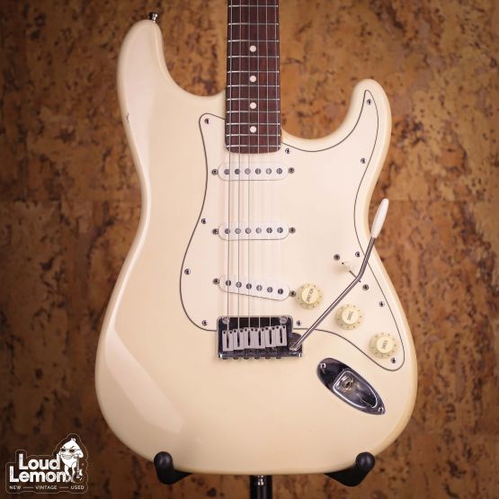 Fender American Standard Stratocaster Arctic White 1993 USA электрогитара