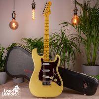 Fender American Standard Stratocaster Dan Smith Vintage White 1983 USA электрогитара
