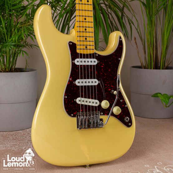 Fender American Standard Stratocaster Dan Smith Vintage White 1983 USA электрогитара