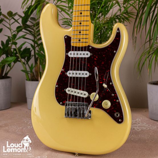 Fender American Standard Stratocaster Dan Smith Vintage White 1983 USA электрогитара