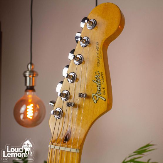 Fender American Standard Stratocaster Dan Smith Vintage White 1983 USA электрогитара