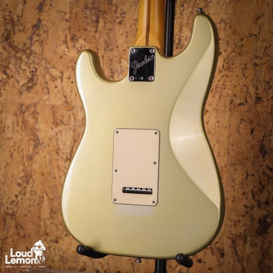 Fender American Standard Stratocaster Inca Silver 1997 USA электрогитара