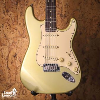 Fender American Standard Stratocaster Inca Silver 1997 USA электрогитара