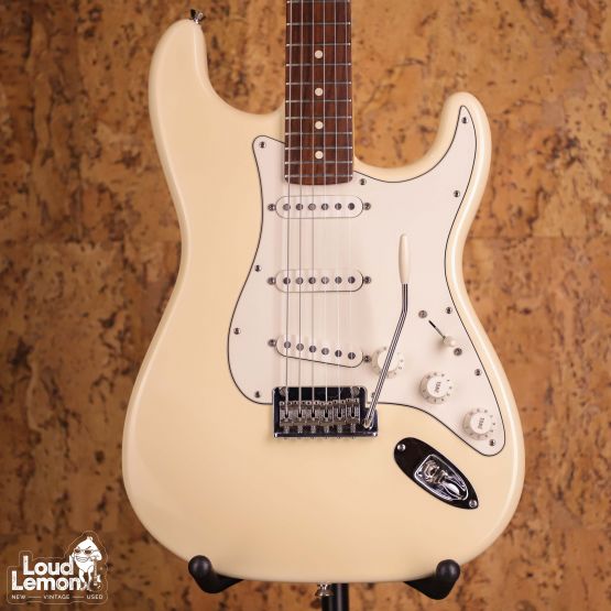 Fender American Standard Stratocaster Olympic White 2008 USA электрогитара