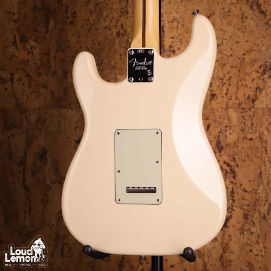 Fender American Standard Stratocaster Olympic White 2008 USA электрогитара