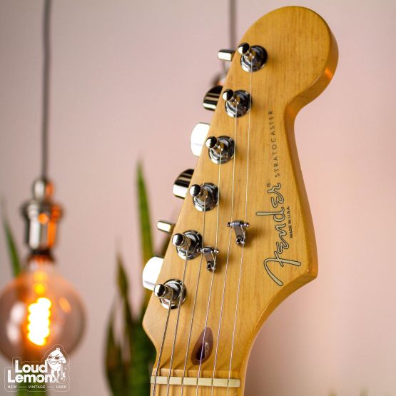 Fender American Standard Stratocaster Sunburst 2000 USA электрогитара