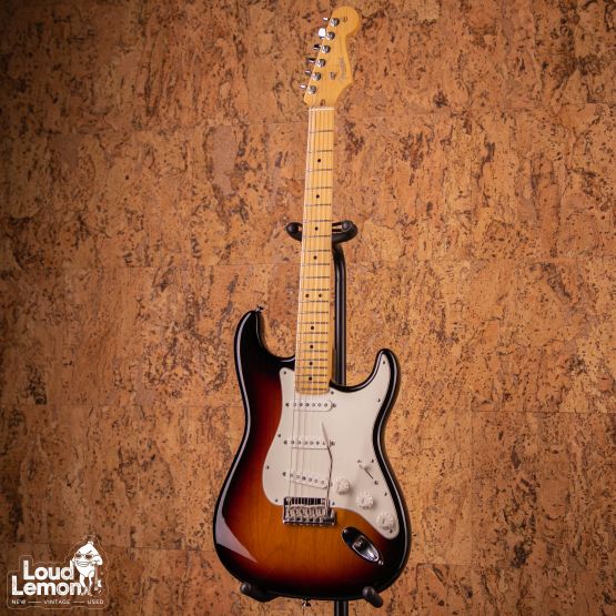 Fender American Standard Stratocaster Sunburst 2011 электрогитара