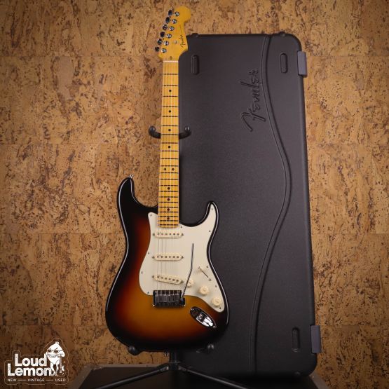 Fender American Ultra Stratocaster Ultraburst 2022 USA электрогитара